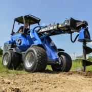 Многофункциональный сочлененный мини-трактор MultiOne 6.3 SD - Продажа сельскохозяйственной и дорожно-коммунальной техники и оборудования - УралАгроТех