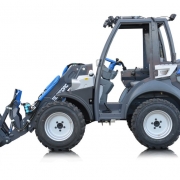 Многофункциональный мини-трактор MultiOne 12.4 и 12.4 2V с «крабовым» ходом(1224 кг) - Компания УралАгроТех